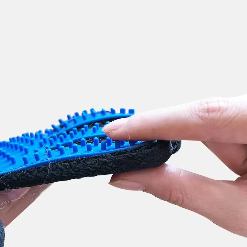 Transform Your Pet's Grooming Routine with Our Versatile Cat and Dog Grooming Glove - Perfect for Deshedding, Bathing, and Massaging!